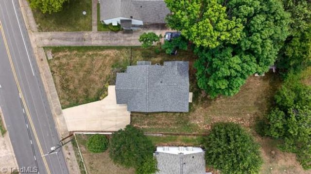 3720 Carver School Road, Winston-salem, NC 27105