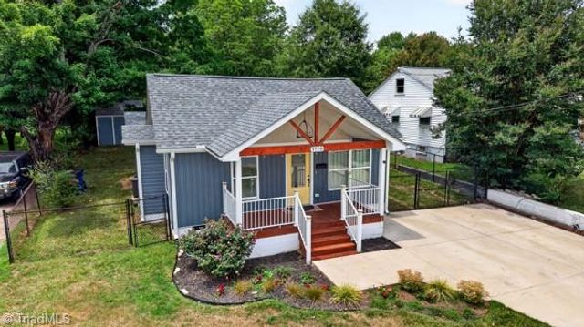 3720 Carver School Road, Winston-salem, NC 27105