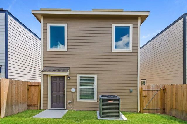 15333 Estrella East, Houston, TX 77073