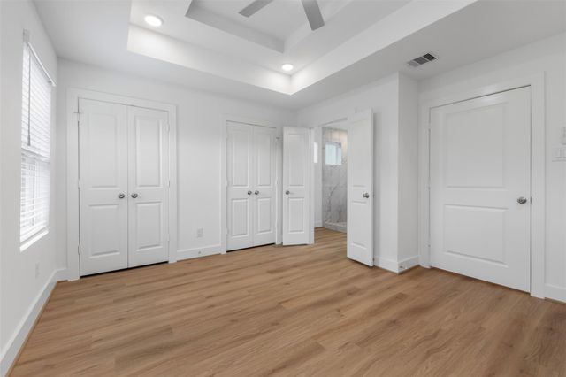 1222 E 33rd Street, Houston, TX 77022