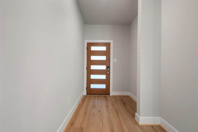 1222 E 33rd Street, Houston, TX 77022