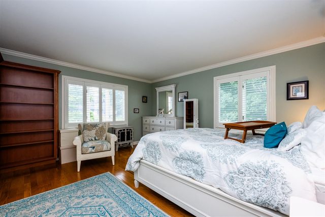 1810 Lakeshore Drive 7, Saint Joseph, MI 49085