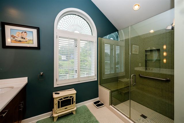 1810 Lakeshore Drive 7, Saint Joseph, MI 49085