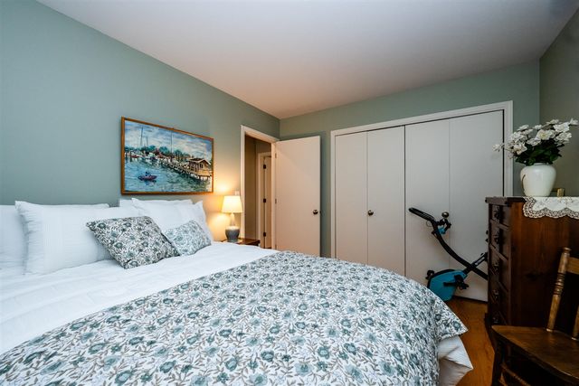 1810 Lakeshore Drive 7, Saint Joseph, MI 49085