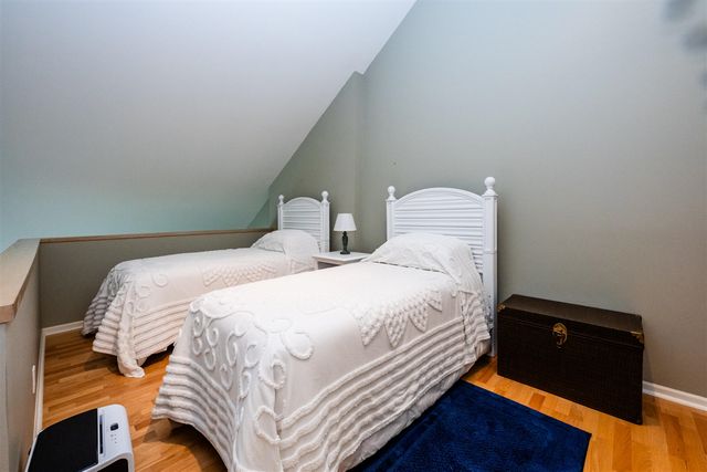 1810 Lakeshore Drive 7, Saint Joseph, MI 49085