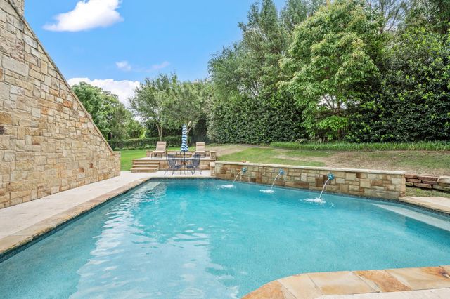 2217 King Fisher Drive, Westlake, TX 76262