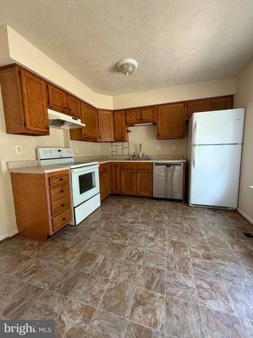 102 CABIN CT, Stafford, VA 22554
