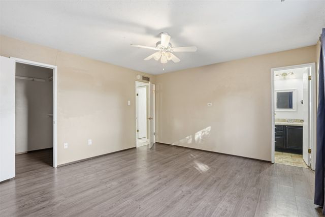 6520 Yarmouth Avenue, North Richland Hills, TX 76182