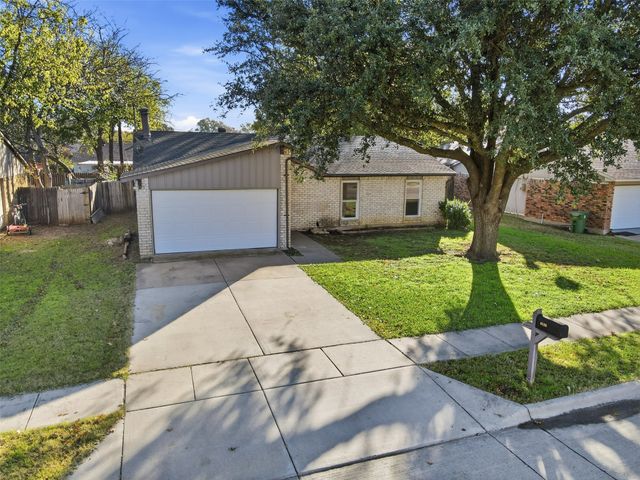 6520 Yarmouth Avenue, North Richland Hills, TX 76182