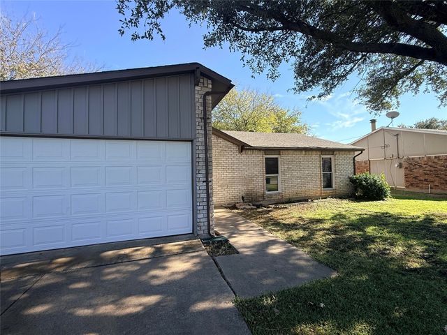 6520 Yarmouth Avenue, North Richland Hills, TX 76182