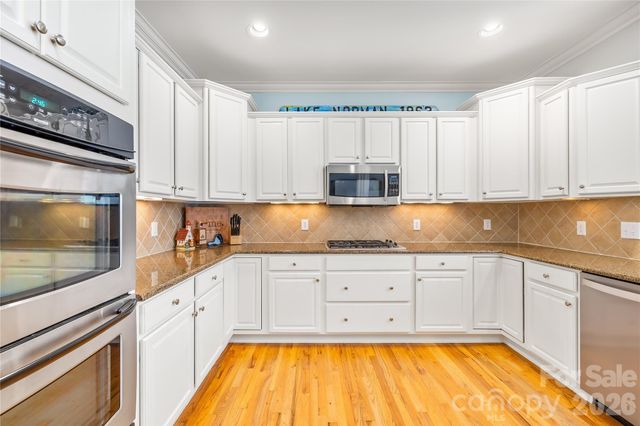 2455 Talbot Court, Sherrills Ford, NC 28673