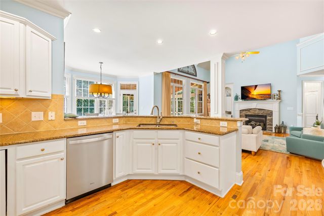 2455 Talbot Court, Sherrills Ford, NC 28673