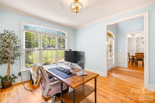 2455 Talbot Court, Sherrills Ford, NC 28673