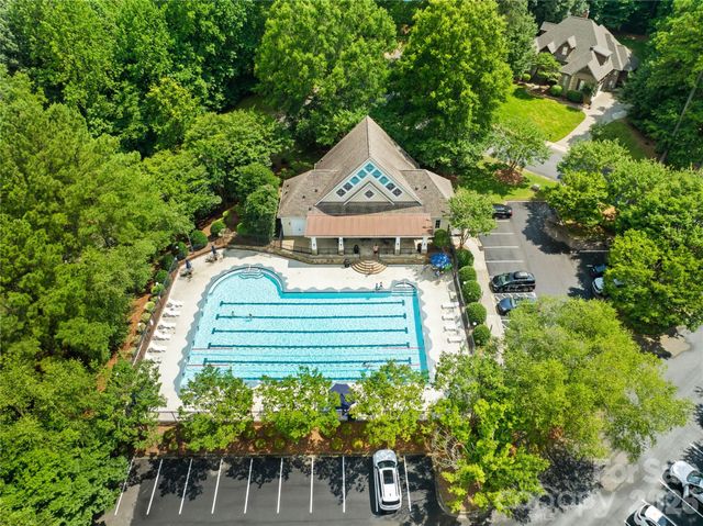 2455 Talbot Court, Sherrills Ford, NC 28673