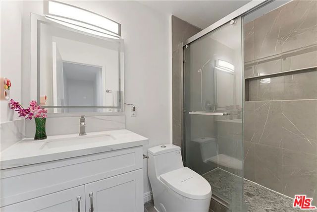 126 Casuda Canyon Drive D, Monterey Park, CA 91754