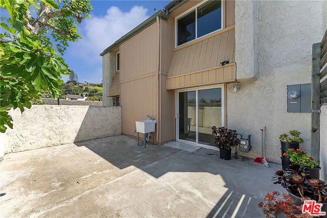 126 Casuda Canyon Drive D, Monterey Park, CA 91754
