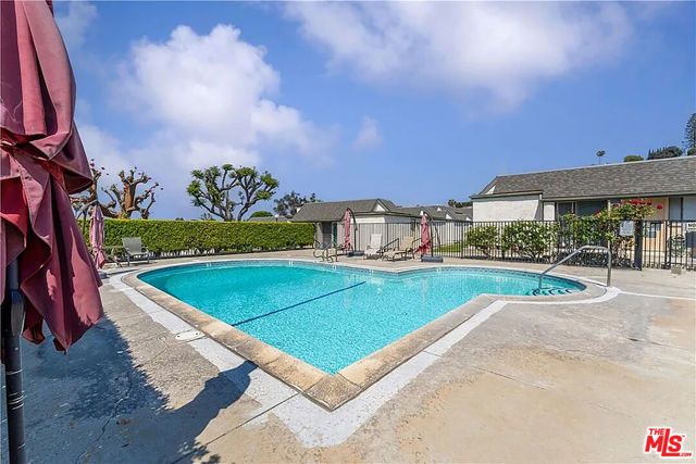 126 Casuda Canyon Drive D, Monterey Park, CA 91754