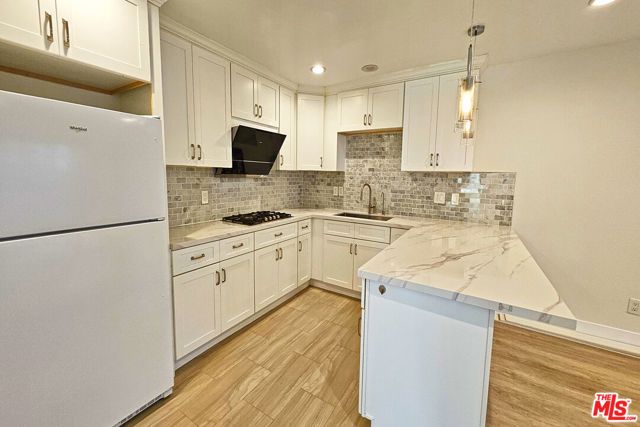 126 Casuda Canyon Drive D, Monterey Park, CA 91754