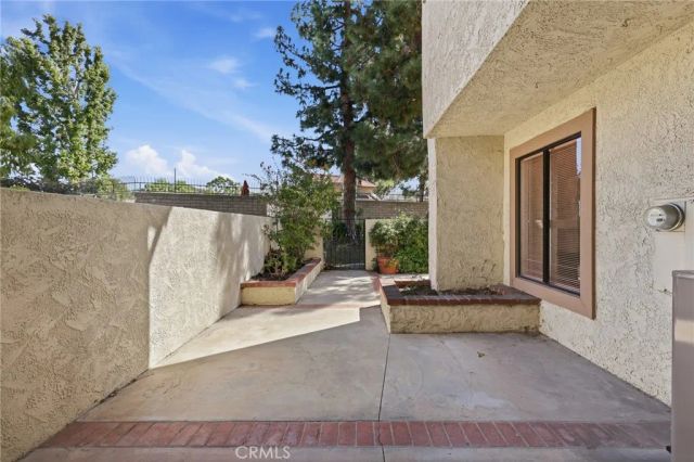8424 Goldsport Circle, Huntington Beach, CA 92646