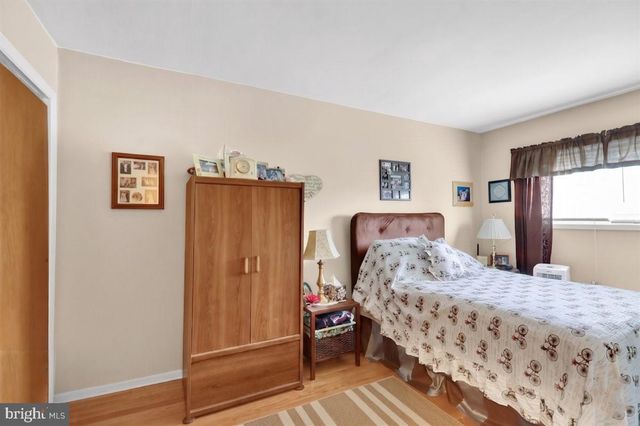 202 COLUMBIA AVE, Reading, PA 19605