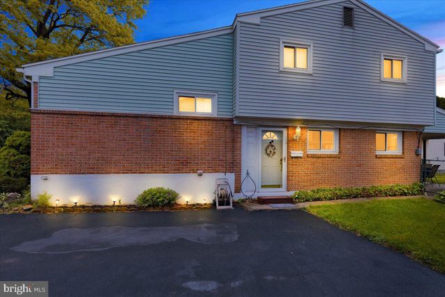 202 COLUMBIA AVE, Reading, PA 19605