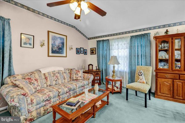 202 COLUMBIA AVE, Reading, PA 19605