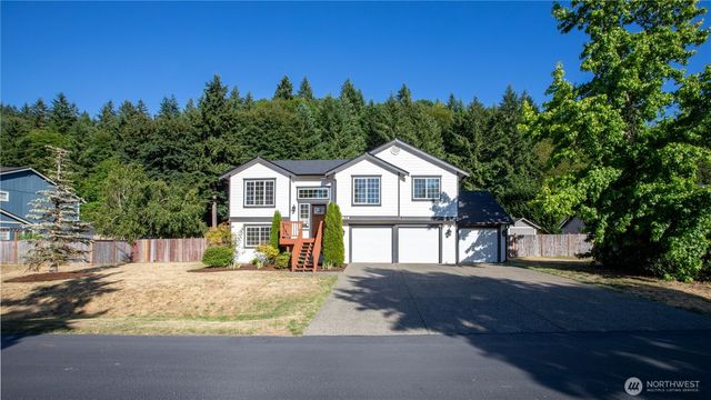 5814 Braywood Lane SE, Olympia, WA 98513