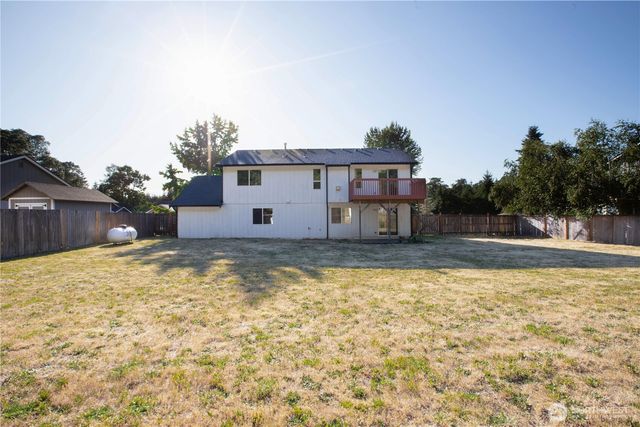 5814 Braywood Lane SE, Olympia, WA 98513