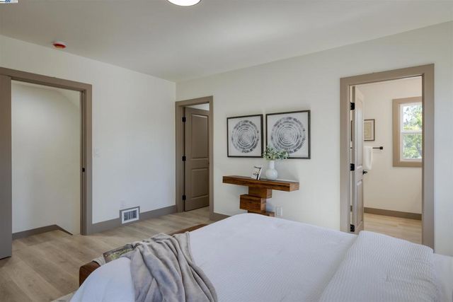 135 Morningside Drive, San Anselmo, CA 94960