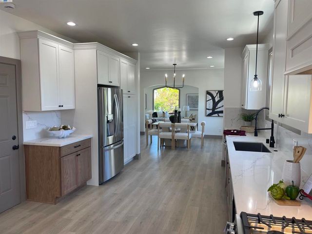 135 Morningside Drive, San Anselmo, CA 94960