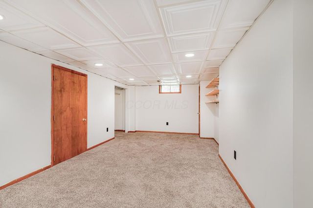 5559 Fescue Drive, Hilliard, OH 43026