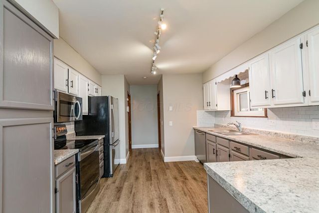 5559 Fescue Drive, Hilliard, OH 43026