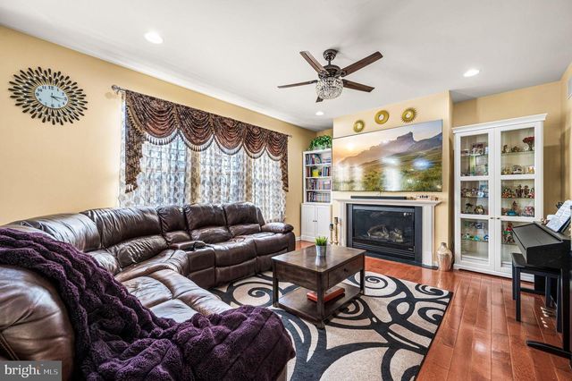 635 SUNDERLAND AVE, Chester Springs, PA 19425