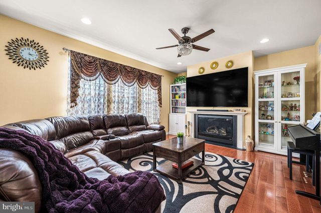 635 SUNDERLAND AVE, Chester Springs, PA 19425