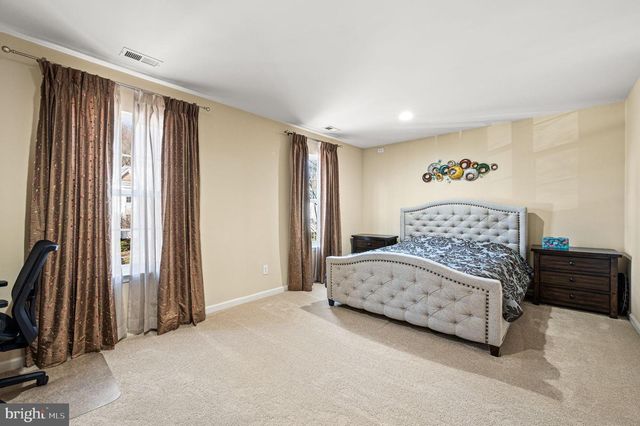 635 SUNDERLAND AVE, Chester Springs, PA 19425