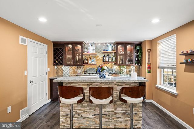 635 SUNDERLAND AVE, Chester Springs, PA 19425