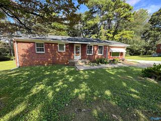 3309 NW Kavanaugh Circle, Huntsville, AL 35810