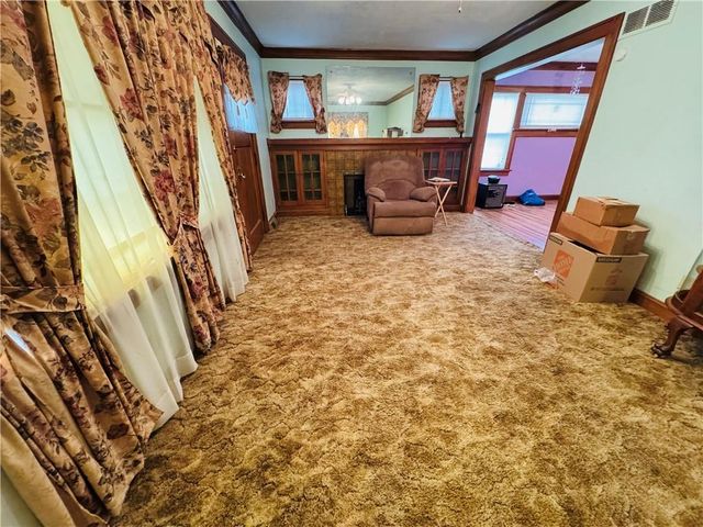 517 S lawn Avenue, Kansas City, MO 64124