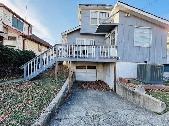 517 S lawn Avenue, Kansas City, MO 64124