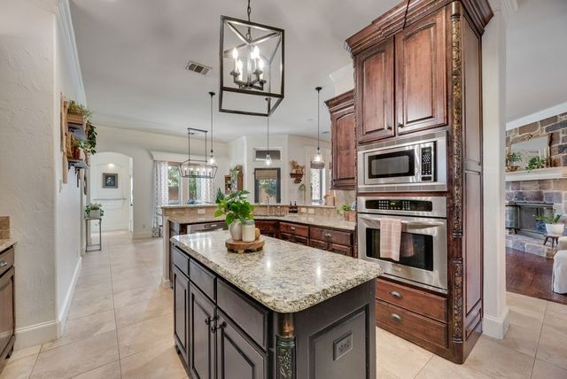 8308 Johns Way, North Richland Hills, TX 76182