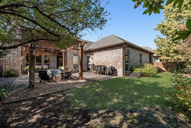 8308 Johns Way, North Richland Hills, TX 76182