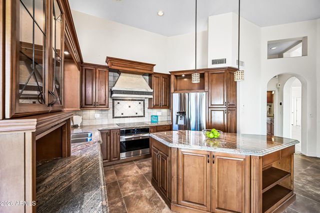 1113 E Hiddenview Drive, Ahwatukee, AZ 85048