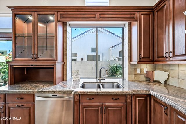 1113 E Hiddenview Drive, Ahwatukee, AZ 85048