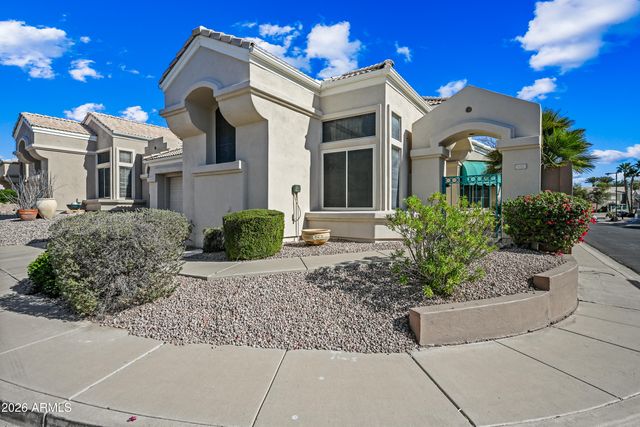 1113 E Hiddenview Drive, Ahwatukee, AZ 85048