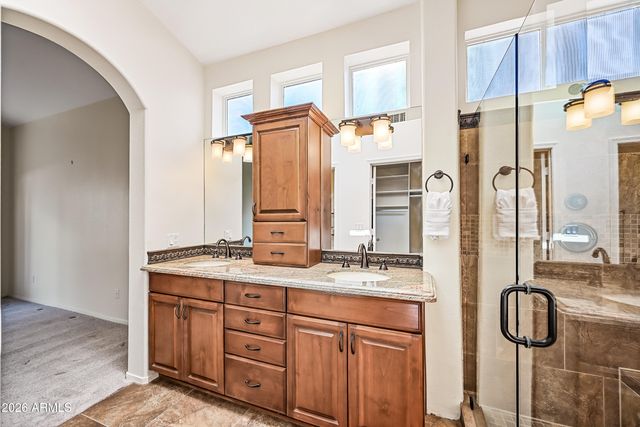 1113 E Hiddenview Drive, Ahwatukee, AZ 85048