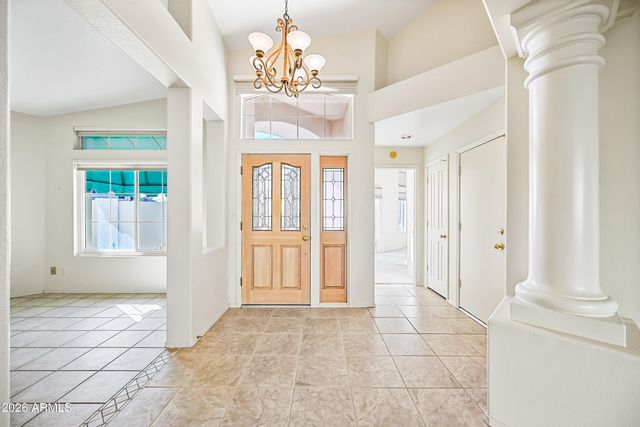 1113 E Hiddenview Drive, Ahwatukee, AZ 85048