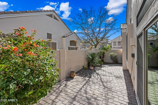 1113 E Hiddenview Drive, Ahwatukee, AZ 85048