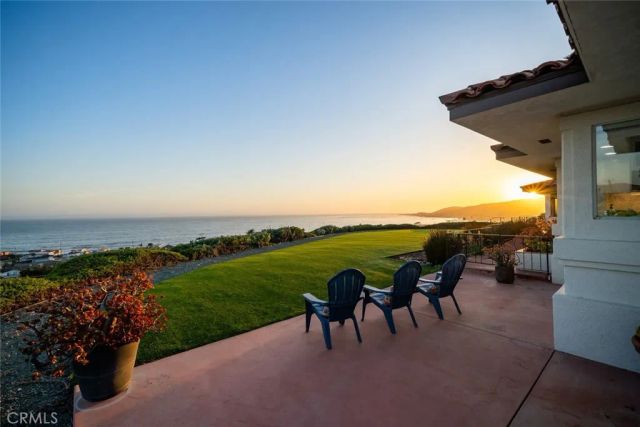 1000 Park Avenue, Cayucos, CA 93430