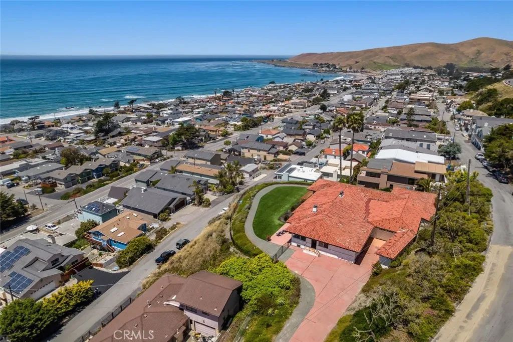 1000 Park Avenue, Cayucos, CA 93430