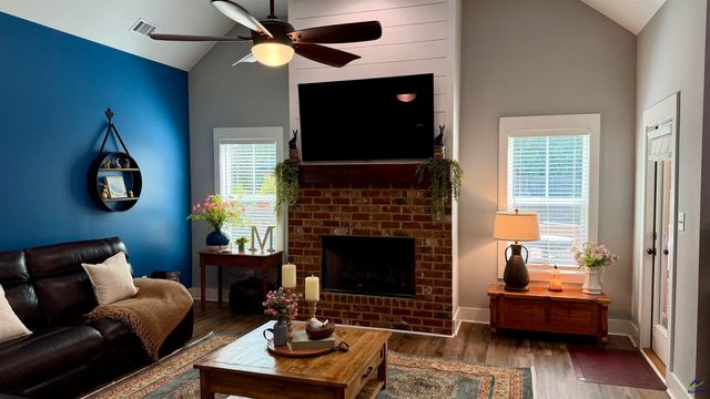 157 Fairway Circle, Macon, GA 31211